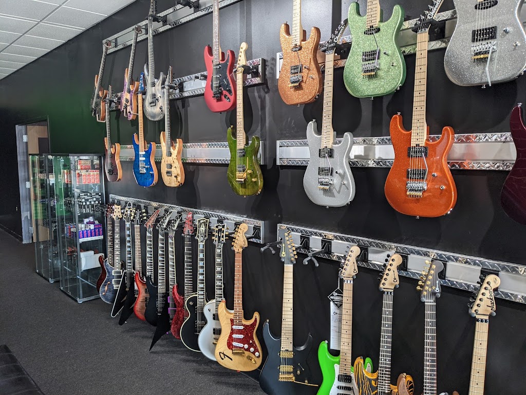 Chondro Guitars | 821 Meadowbrook Rd Suite 8, Waukesha, WI 53188, USA | Phone: (414) 241-7636