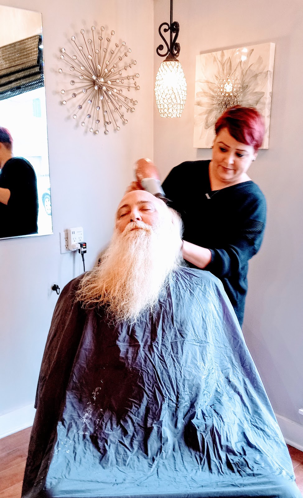 Salon Julian | 7357 35th Ave SW, Seattle, WA 98126, USA | Phone: (206) 937-5678