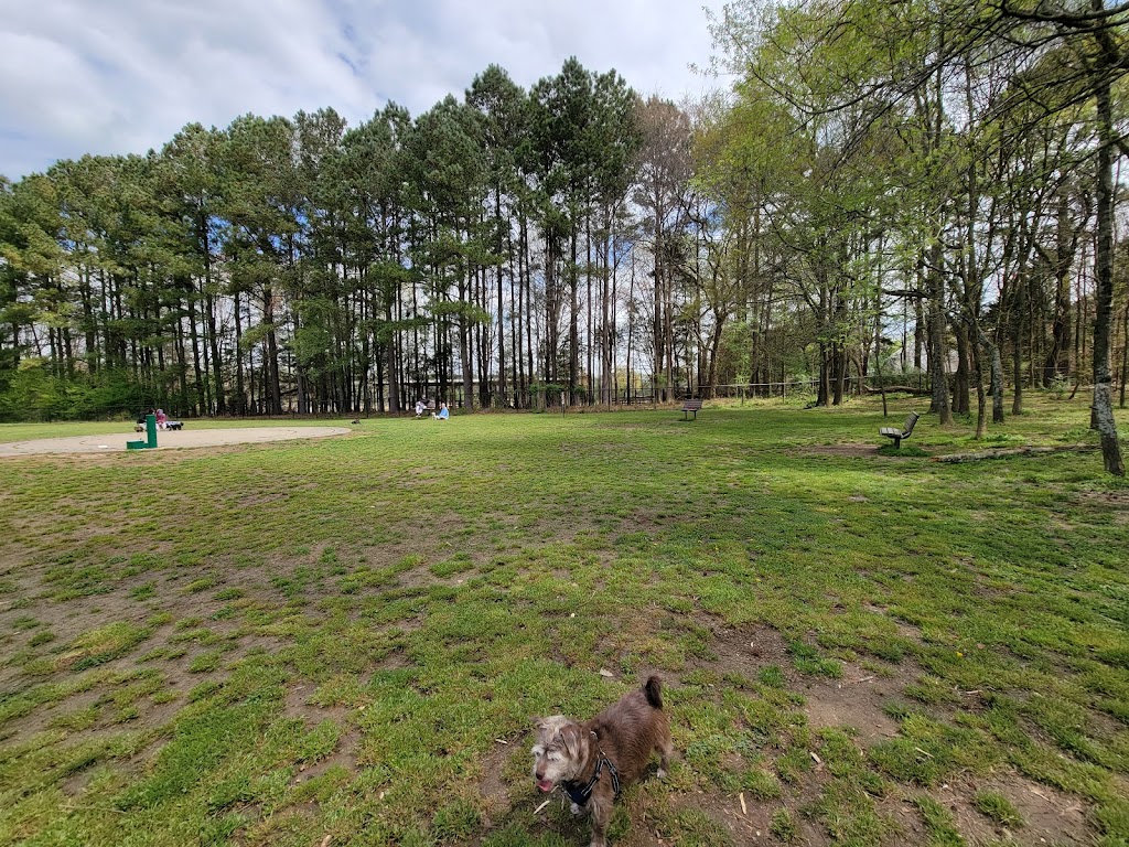 Chattapoochee Dog Park | 4291 Rogers Bridge Rd, Duluth, GA 30097, USA | Phone: (770) 476-3434