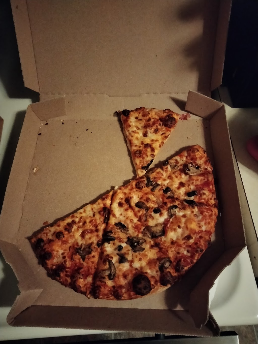 Dominos Pizza | 2701 18th St, Kenosha, WI 53140, USA | Phone: (262) 551-0595