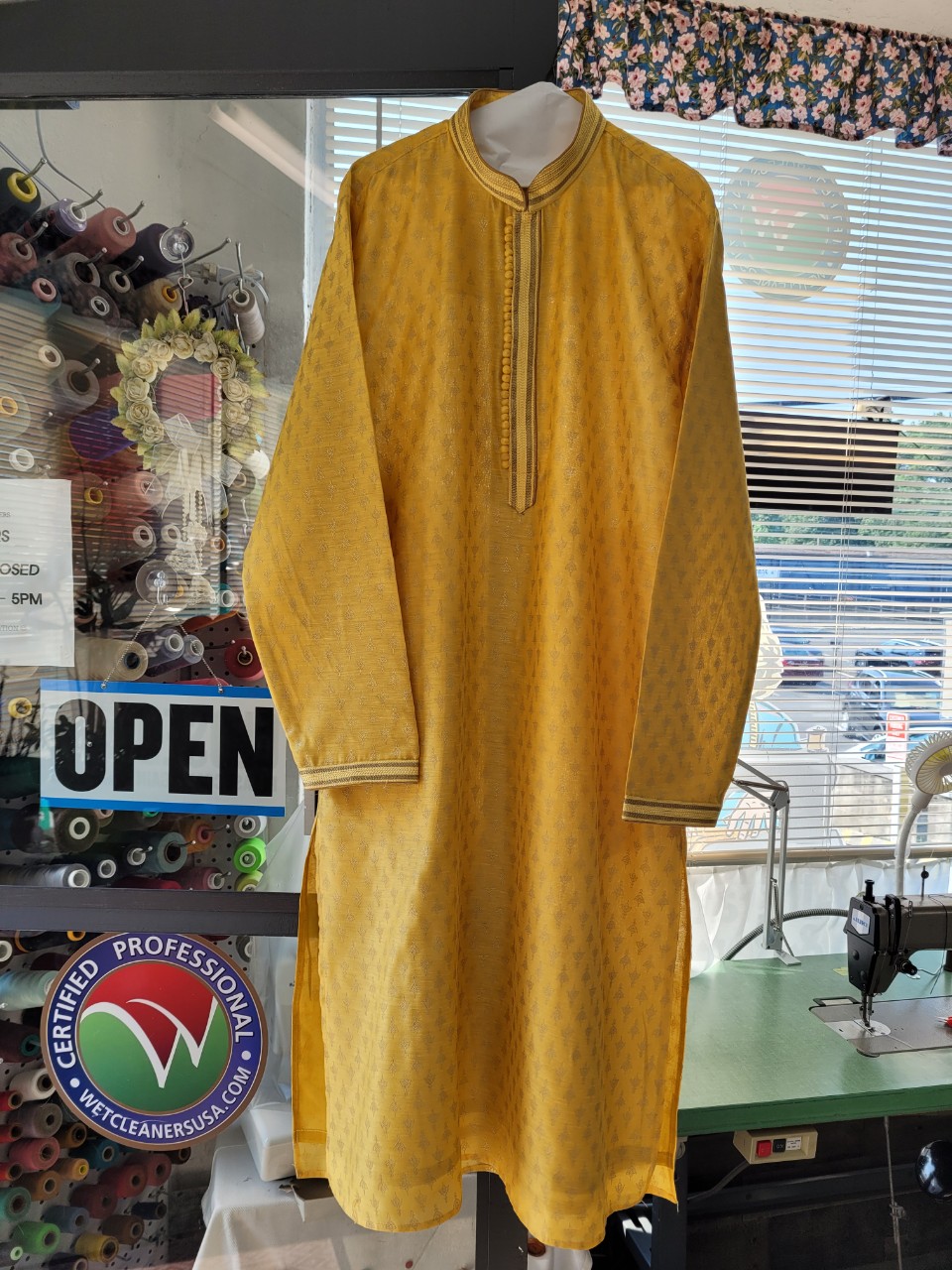 Needle & Thread Dry Cleaners | 5 Station Pl #1906, Metuchen, NJ 08840, USA | Phone: (732) 549-7715