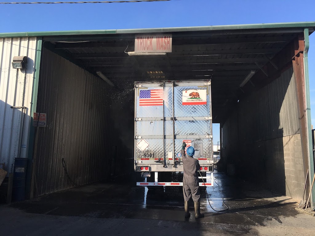 Punjab Truck Wash & Repair & Amit Trucking | 2301 Simpson St, Kingsburg, CA 93631, USA | Phone: (559) 897-2323