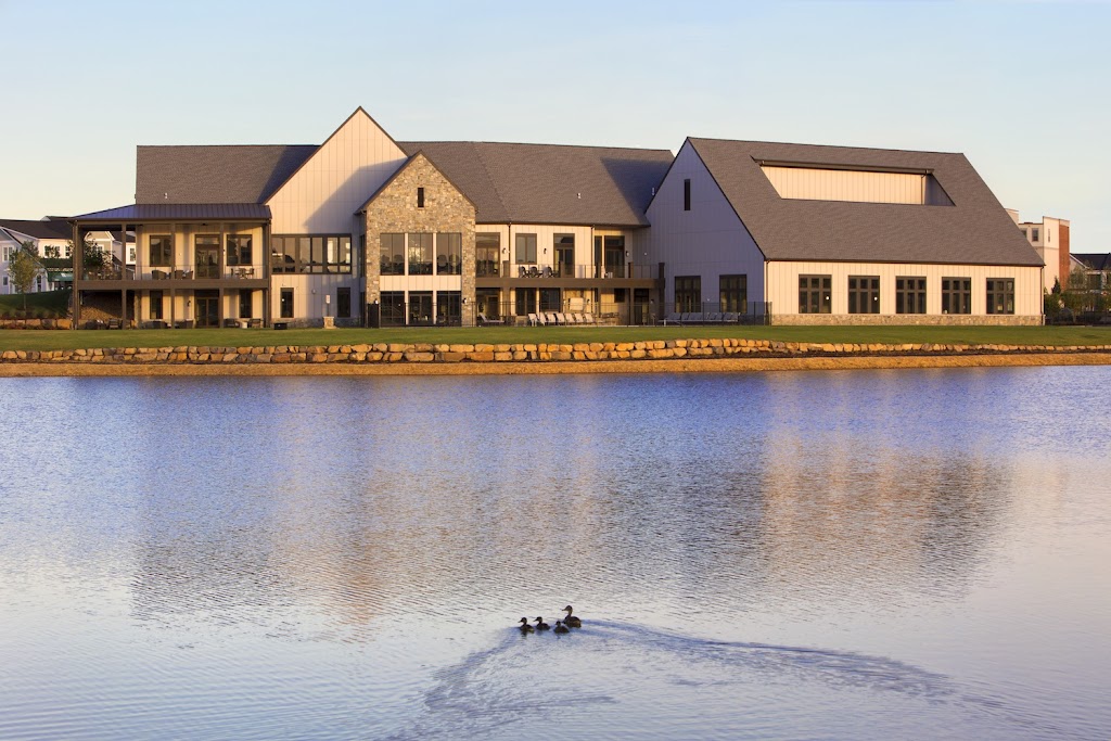 Lake Birchwood | Beaver Crossing Square, Brambleton, VA 20148, USA | Phone: (703) 722-2427