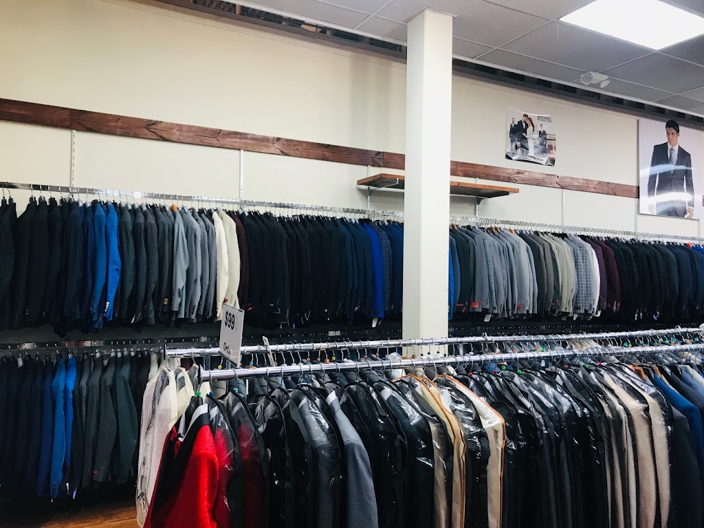 Suit Warehouse | 3000 Grapevine Mills Pkwy, Grapevine, TX 76051, USA | Phone: (972) 874-9516