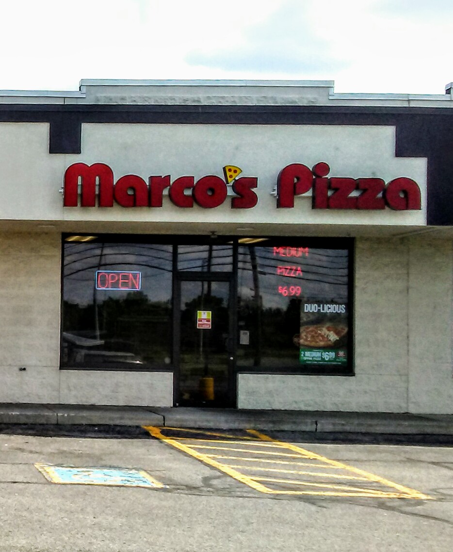 Marcos Pizza | 1428 Whitaker Way, Montpelier, OH 43543, USA | Phone: (419) 485-1444