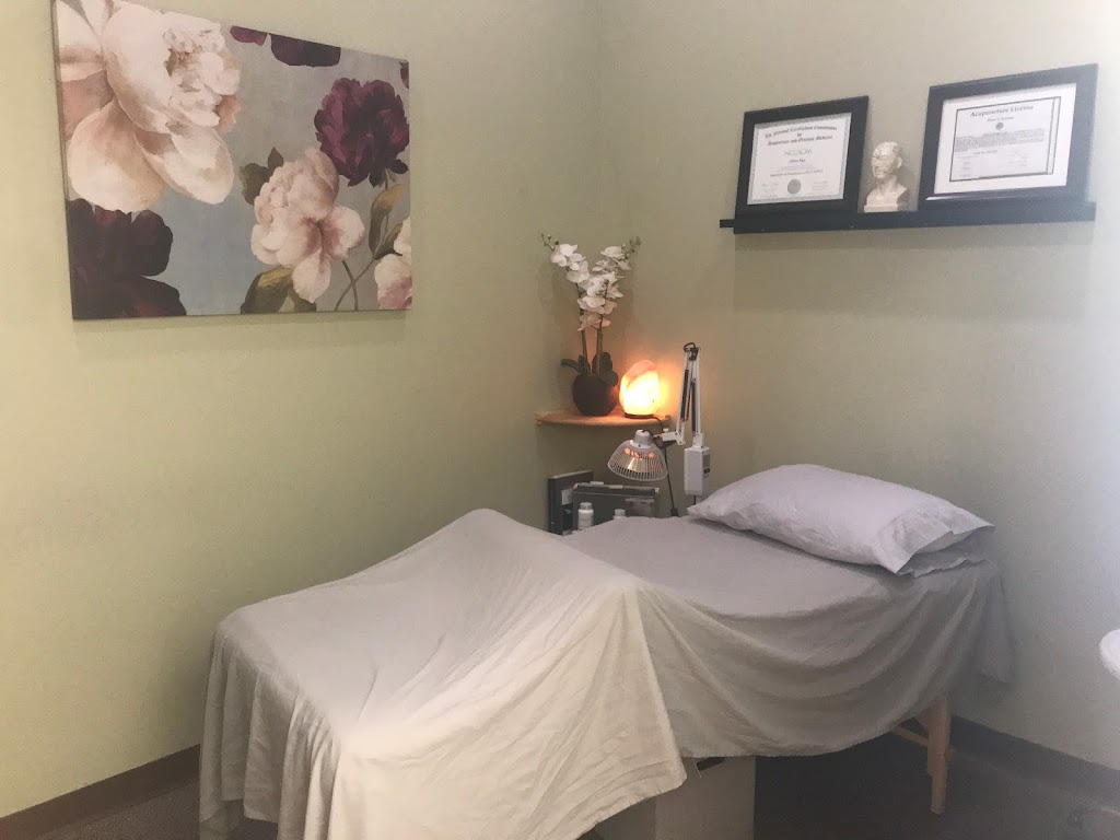 Olivia Sage Therapies | Inside Holistic Hollow, 6702 E Cave Creek Rd, Cave Creek, AZ 85331, USA | Phone: (480) 805-0755