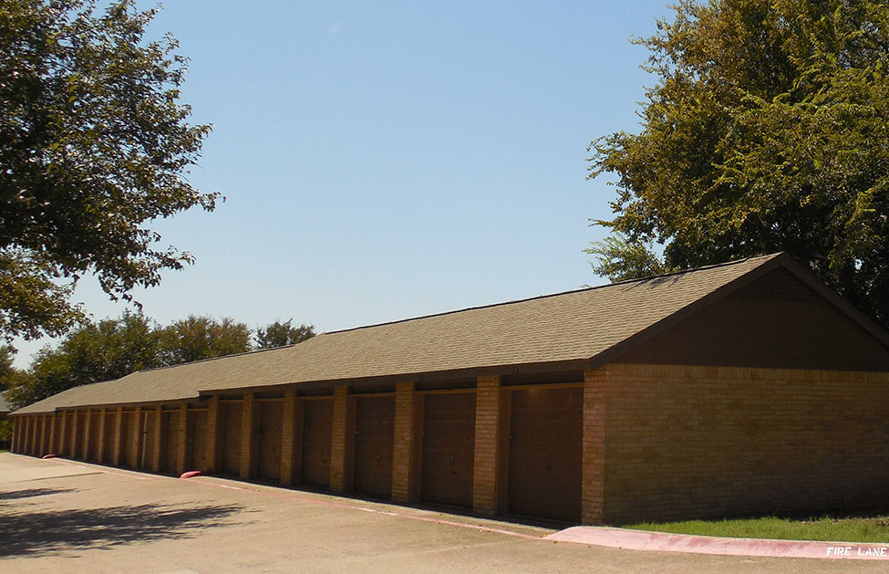 Bent Tree Brook Apartments Leasing Office | 4820 Westgrove Dr, Addison, TX 75001, USA | Phone: (972) 931-0741