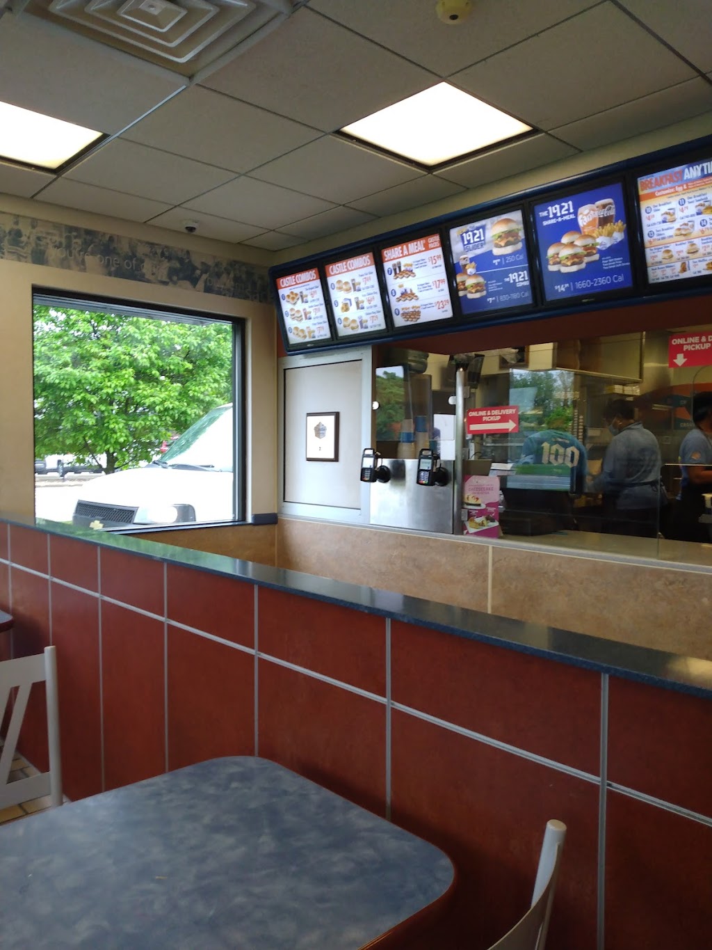 White Castle | 23000 Telegraph Rd, Southfield, MI 48033, USA | Phone: (248) 352-0842