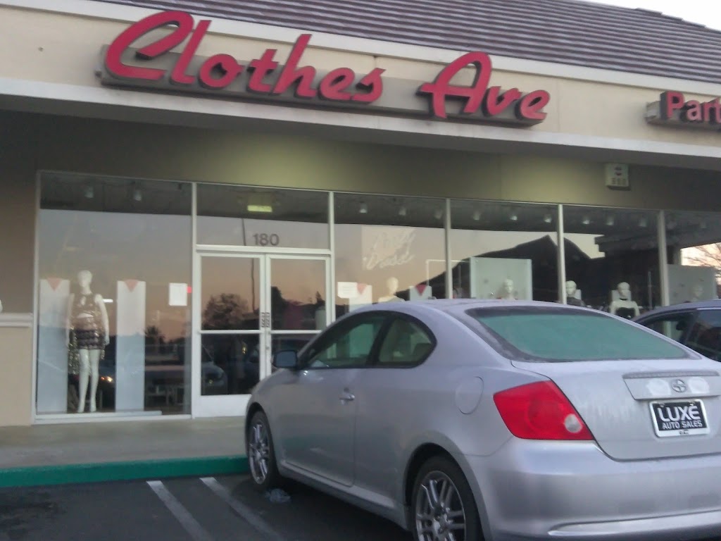 Clothes Ave | 3848 McHenry Ave #180, Modesto, CA 95356, USA | Phone: (209) 569-0670