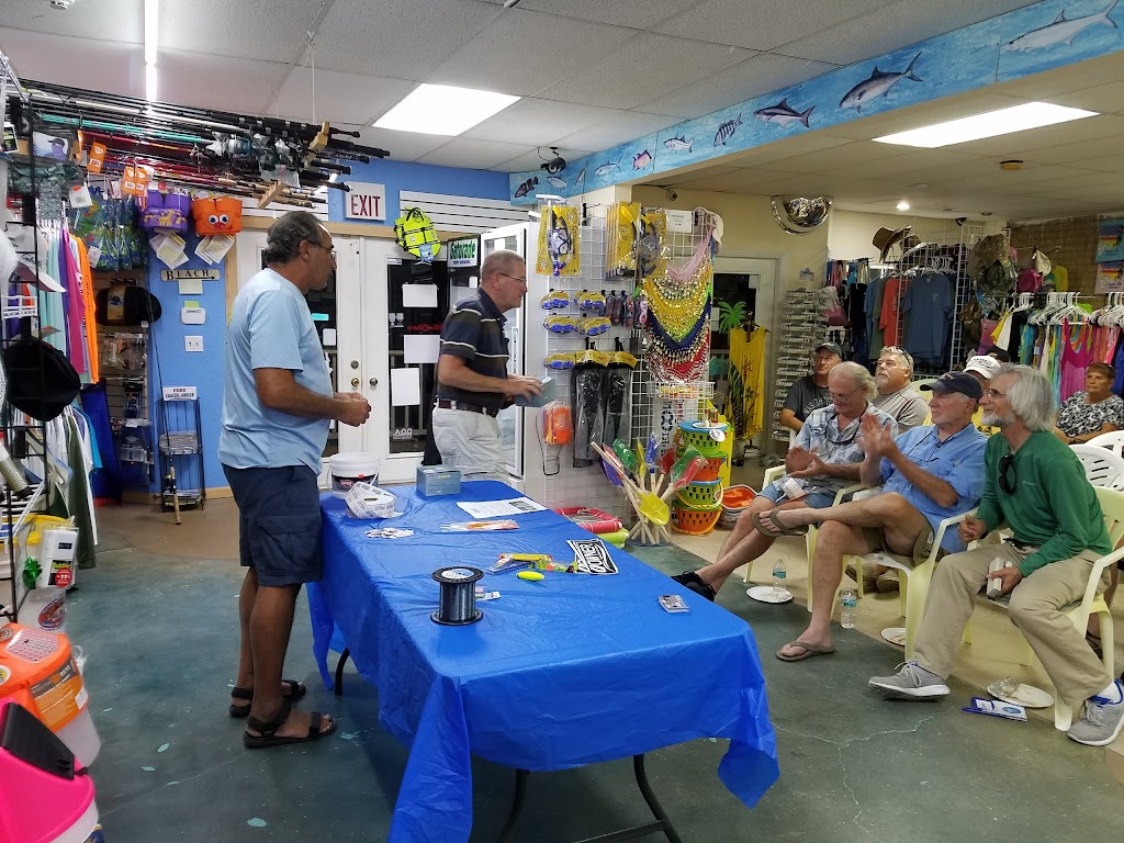 Nokomis Beach Bait & Tackle | 820 Albee Rd W # 1, Nokomis, FL 34275, USA | Phone: (941) 882-4387