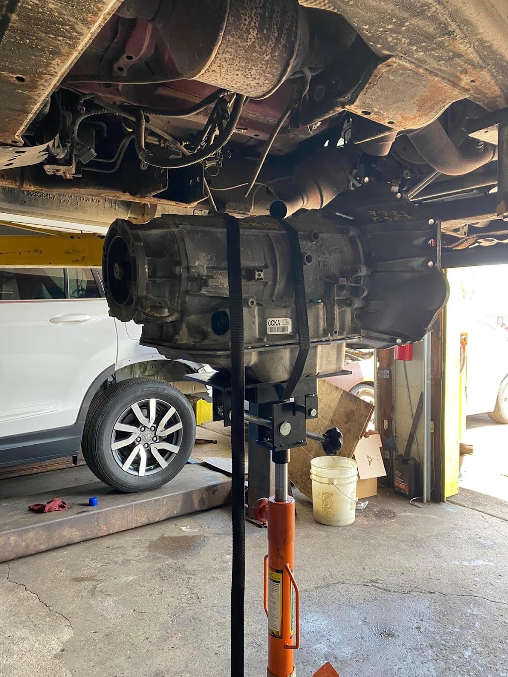 Economy Brakes & Muffler | 6430 Calumet Ave, Hammond, IN 46324, USA | Phone: (219) 803-0930