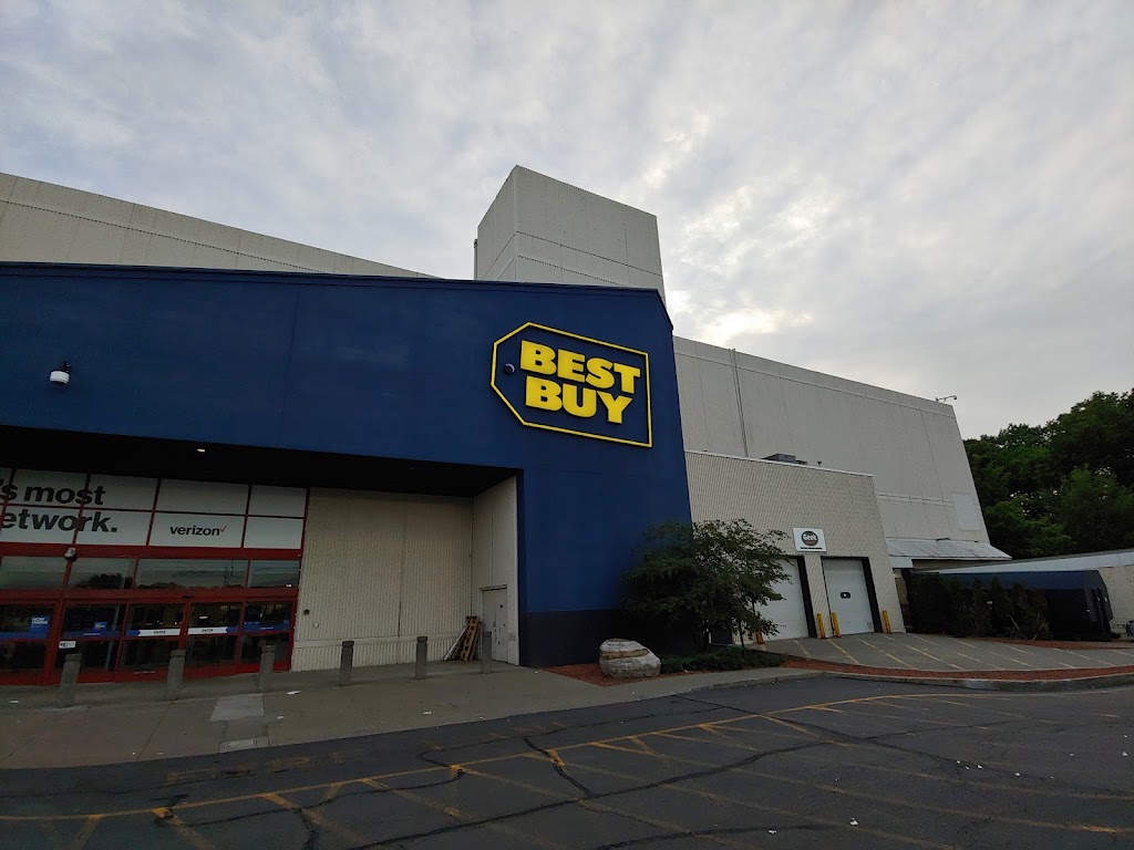 Best Buy | 1 Crossgates Mall Rd, Albany, NY 12203, USA | Phone: (518) 452-6881