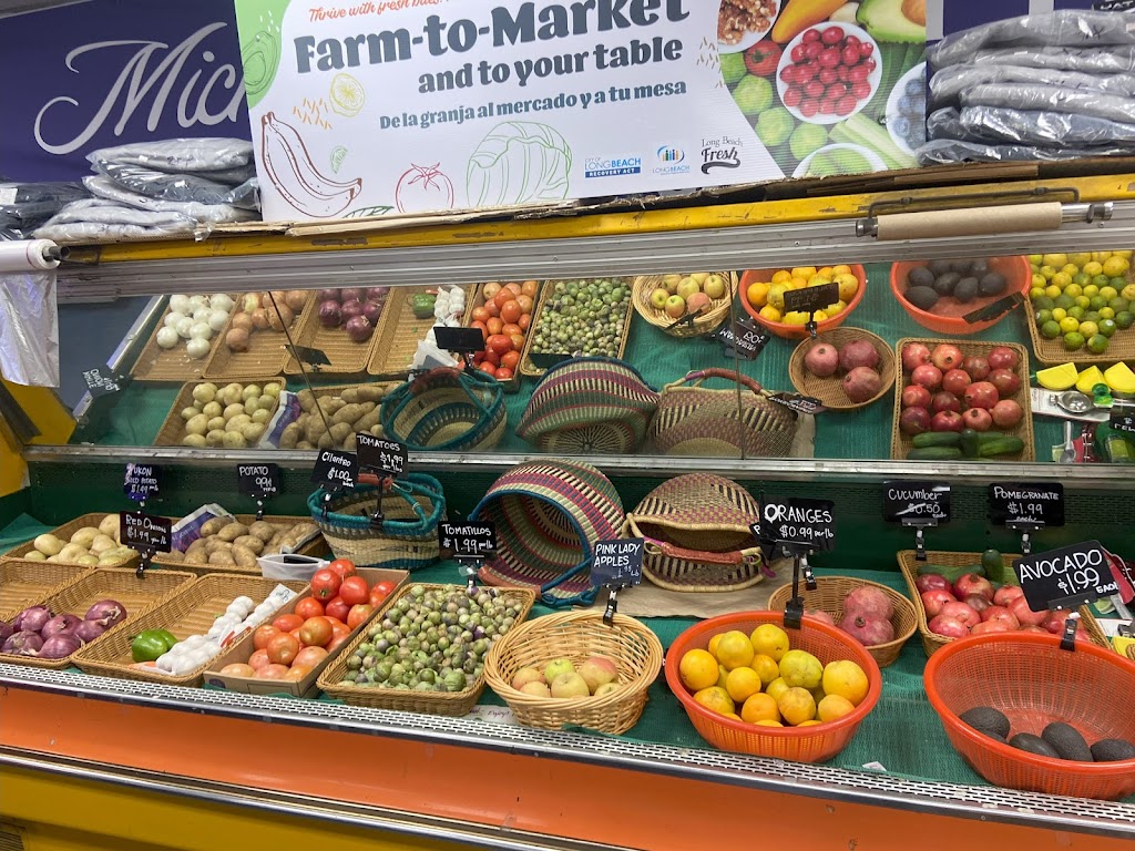 La Mexicana Market | 2090 Santa Fe Ave, Long Beach, CA 90810, USA | Phone: (562) 283-3865