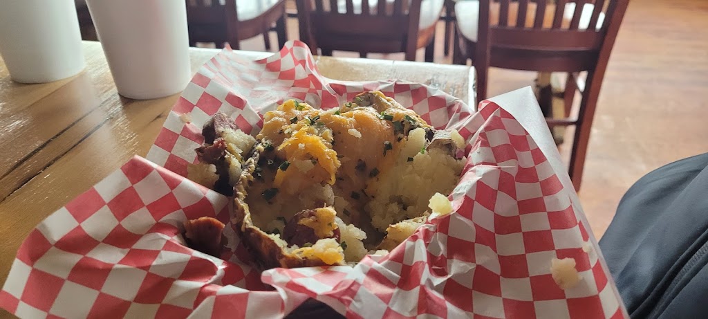 Papas Barbeque | 2 W Broadway St, Okemah, OK 74859, USA | Phone: (918) 720-6848