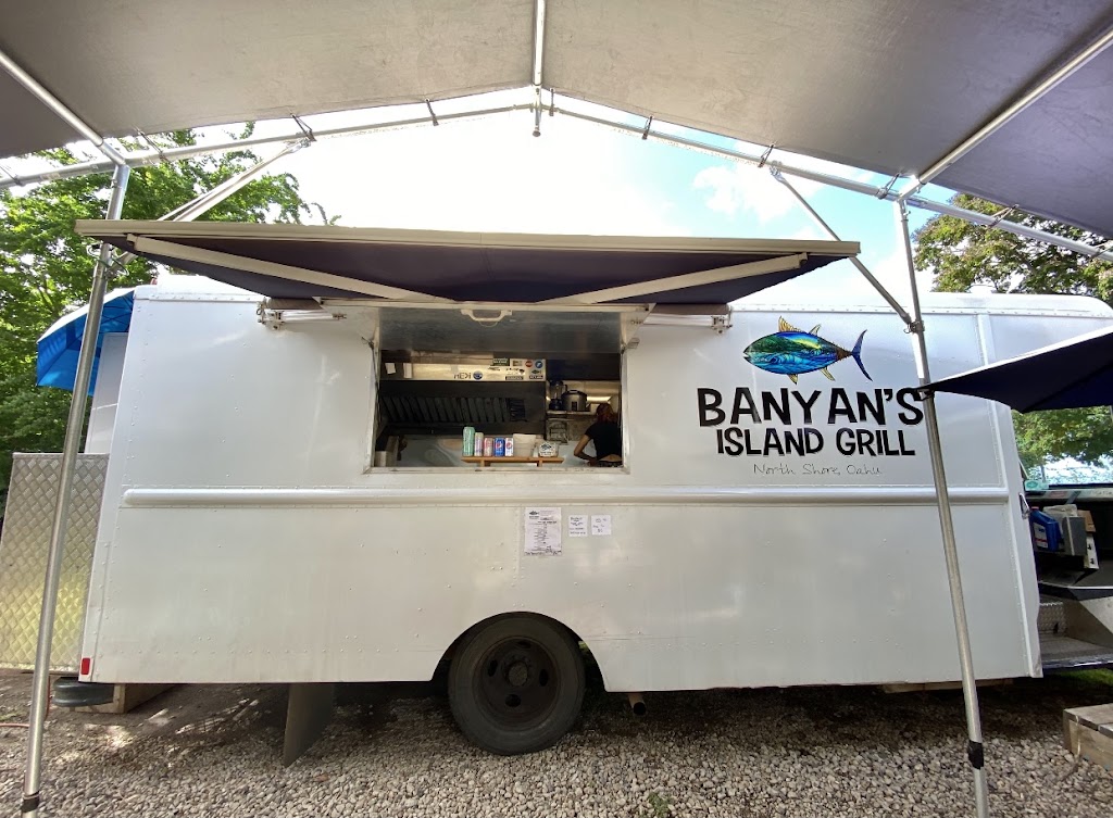 Banyans Island Grill | 67-106 Kealohanui St, Waialua, HI 96791, USA | Phone: (808) 426-6176