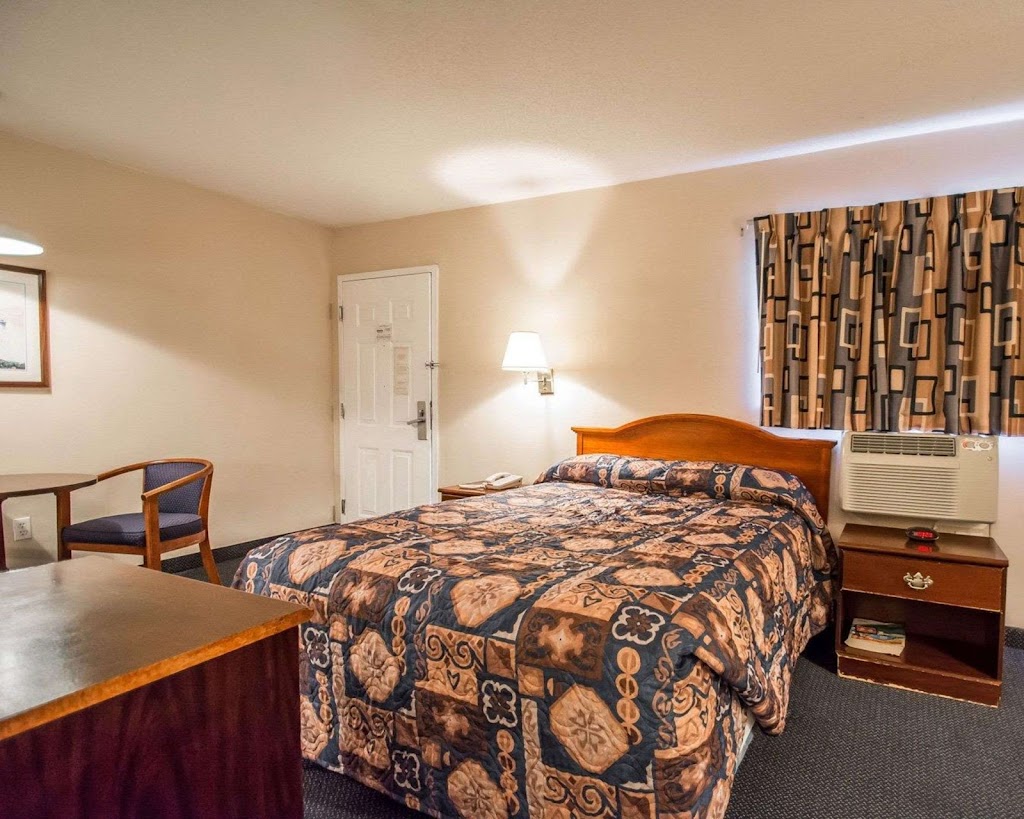 Suburban Extended Stay Hotel Airport | 6902 W Hillsborough Ave, Tampa, FL 33634 | Phone: (813) 886-7799