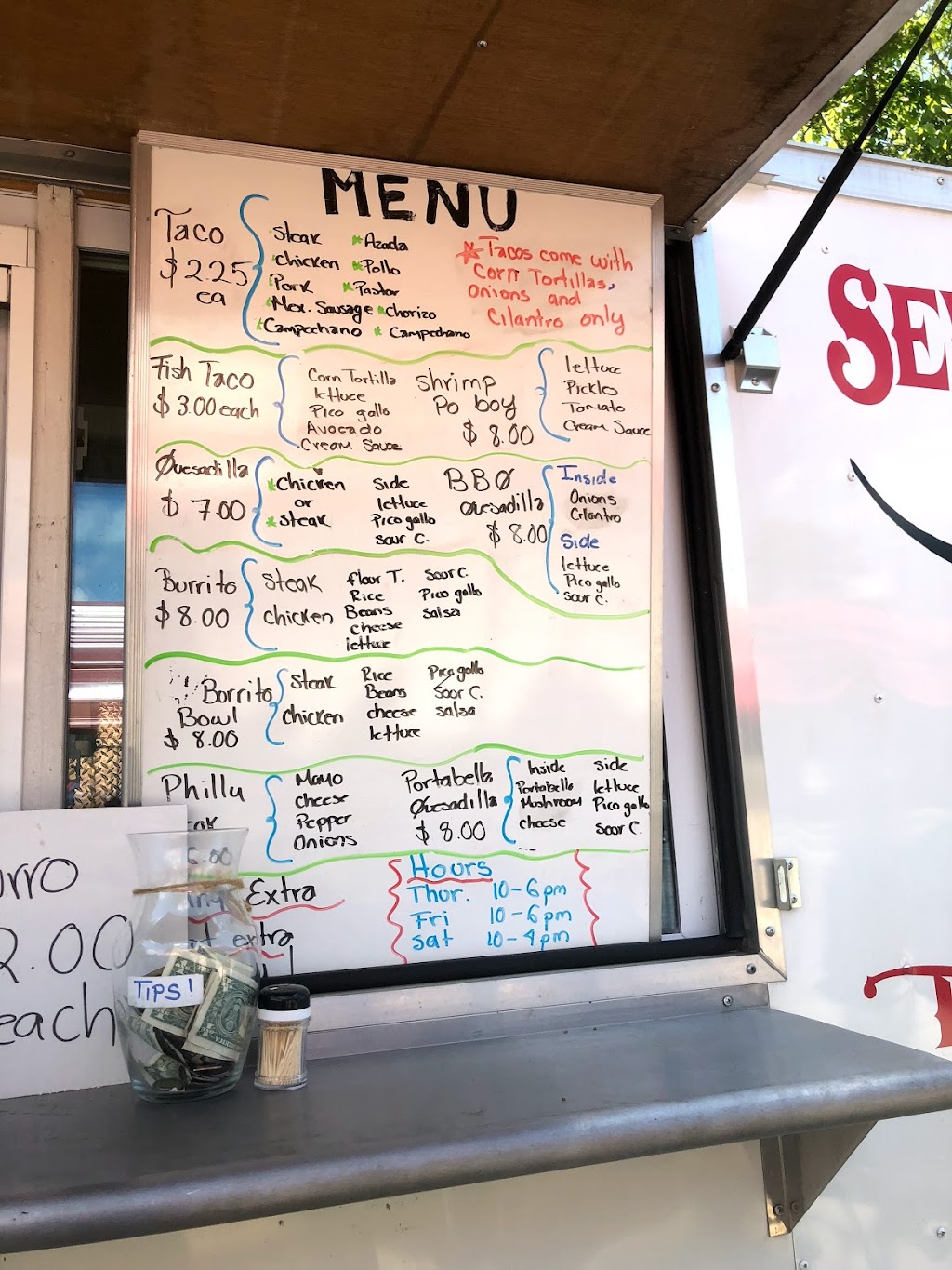 Seven Den Tacos | 1400-1424 20th Ave, Calera, AL 35040, USA | Phone: (205) 267-8825