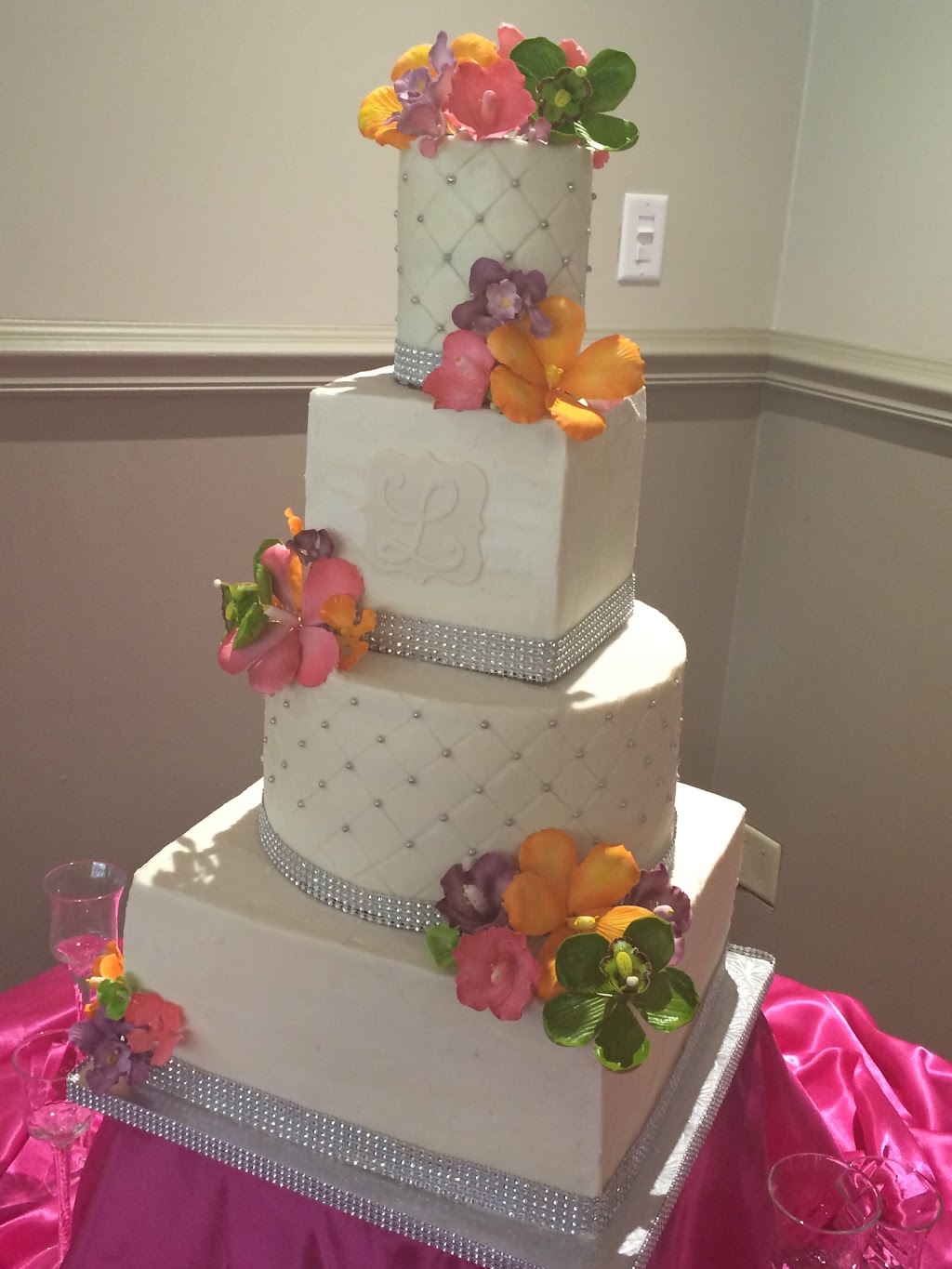 Princess Confections Bakery | 10609 E Washington St Suite F, Indianapolis, IN 46229, USA | Phone: (317) 626-2931