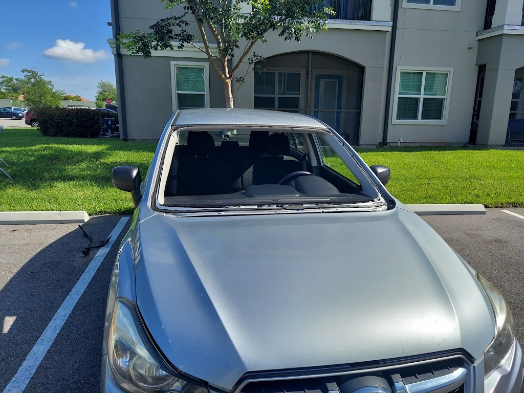 Starzz Auto Glass LLC | 4994 Trott Cir unit #14, North Port, FL 34287, USA | Phone: (941) 405-7180