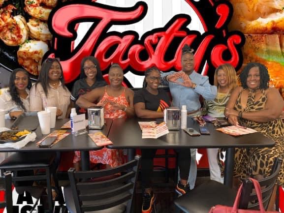 Tastys Sports Bar and grill | 3770 NE 3rd Ave, Pompano Beach, FL 33064, USA | Phone: (954) 953-8856