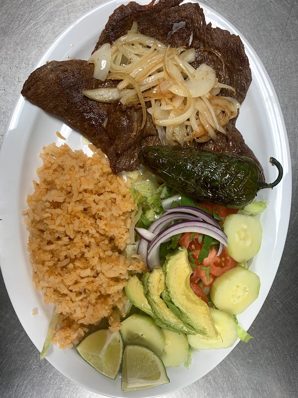 Las Comadres Taqueria y Mariscos | 635 S Lake Shore Way, Lake Alfred, FL 33850, USA | Phone: (863) 656-2100