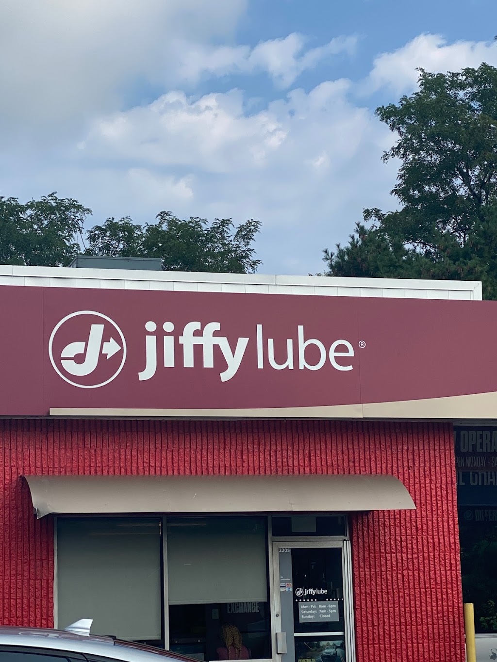 Jiffy Lube | 2205 Mt Holly Rd, Burlington, NJ 08016, USA | Phone: (609) 386-1117