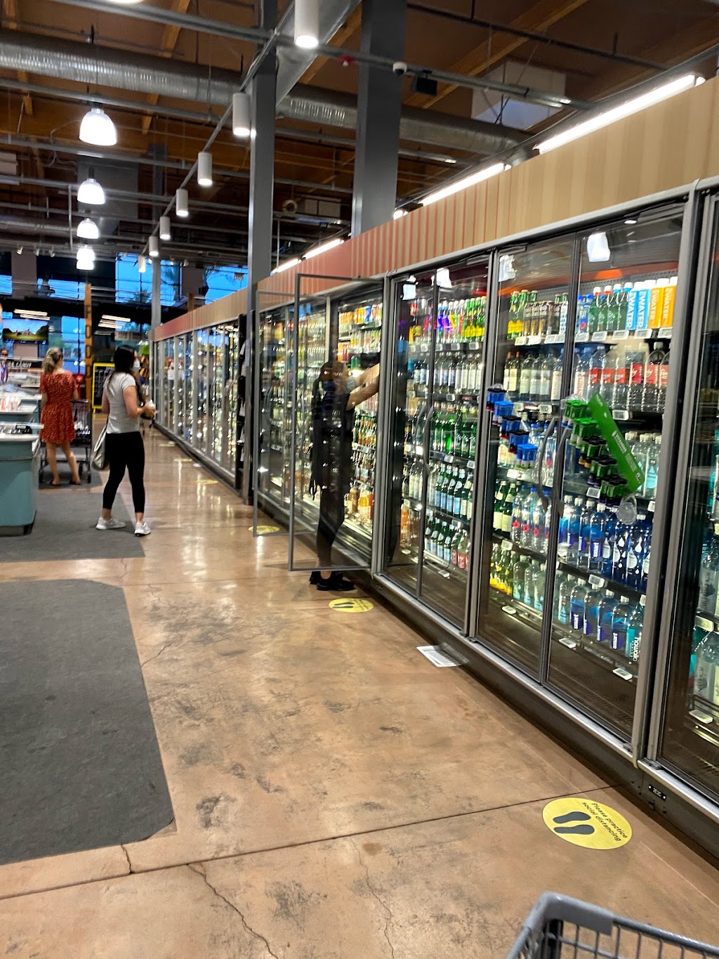 Whole Foods Market | 7111 E Mayo Blvd, Phoenix, AZ 85054, USA | Phone: (480) 515-3777