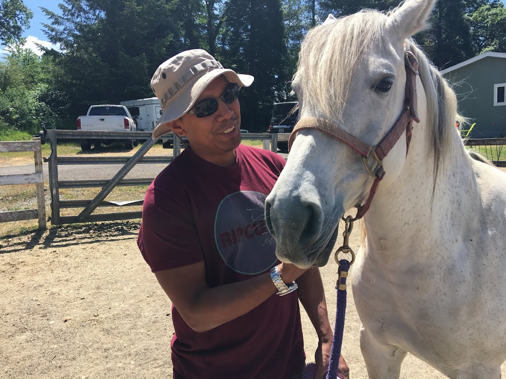 Red Horse Farm - Horse Therapy | 30608 NE McBride Rd, Battle Ground, WA 98604, USA | Phone: (360) 798-2669