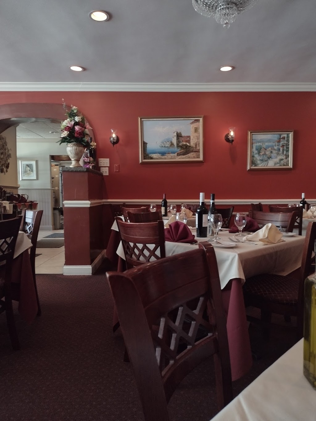 La Villetta | 968 Fulton St, Farmingdale, NY 11735, USA | Phone: (516) 752-0445