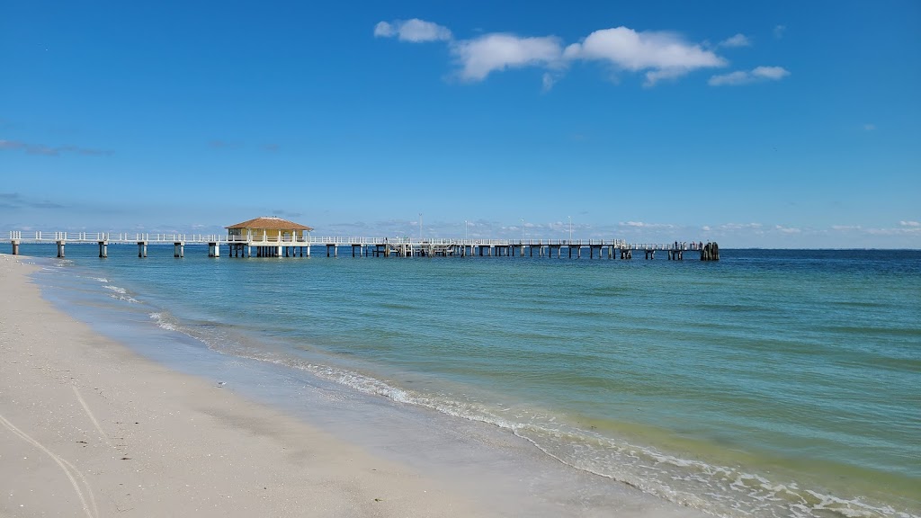 Fort De Soto Dog Park / Beach | St. Petersburg, FL 33715, USA | Phone: (727) 582-2267