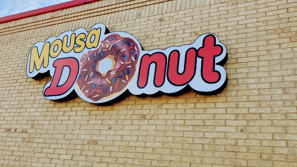 Mousa Donut | 201 W Rosedale St, Fort Worth, TX 76104, USA | Phone: (682) 404-4176
