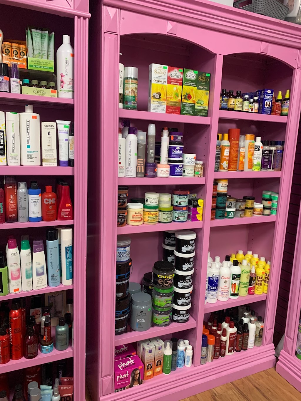 Pink Vanity Beauty Supply | 9311 San Fernando Rd # 106, Sun Valley, CA 91352, USA | Phone: (818) 791-2463