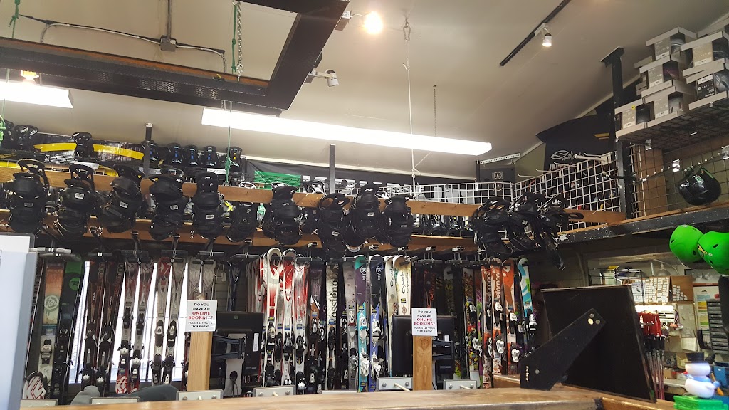 Tahoe Daves Skis & Boards | 3039 CA-89, Olympic Valley, CA 96146, USA | Phone: (530) 583-5665