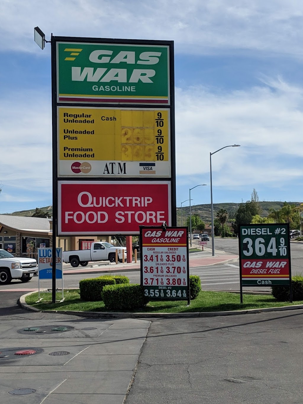 GAS WAR | 830 Center St, Taft, CA 93268, USA | Phone: (661) 763-3890