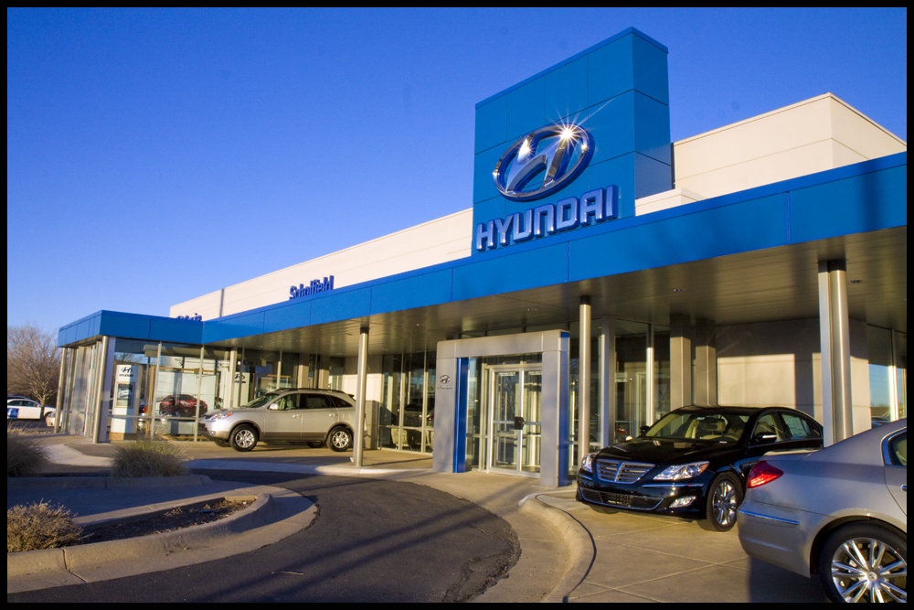 Hatchett Hyundai East | 11200 E Central Ave, Wichita, KS 67206, USA | Phone: (316) 977-7800