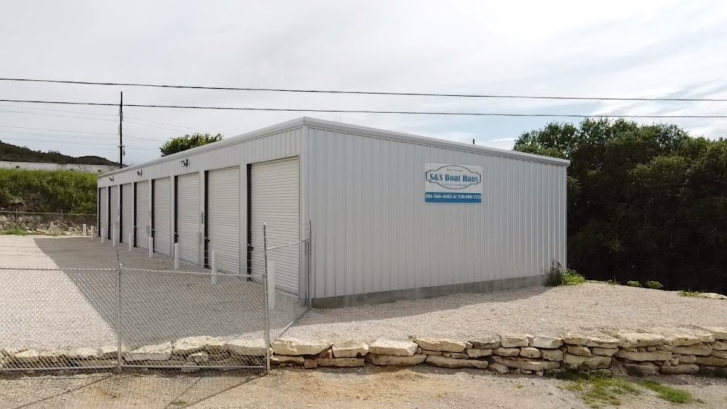 S&S Boat Haus | 2201 Old Sattler Rd, Canyon Lake, TX 78133, USA | Phone: (210) 896-1273