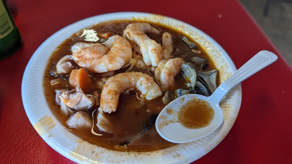 San Carlos Mariscos Y Cahuamanta | 6102 S Nogales Hwy, Tucson, AZ 85706, USA | Phone: (520) 631-6939