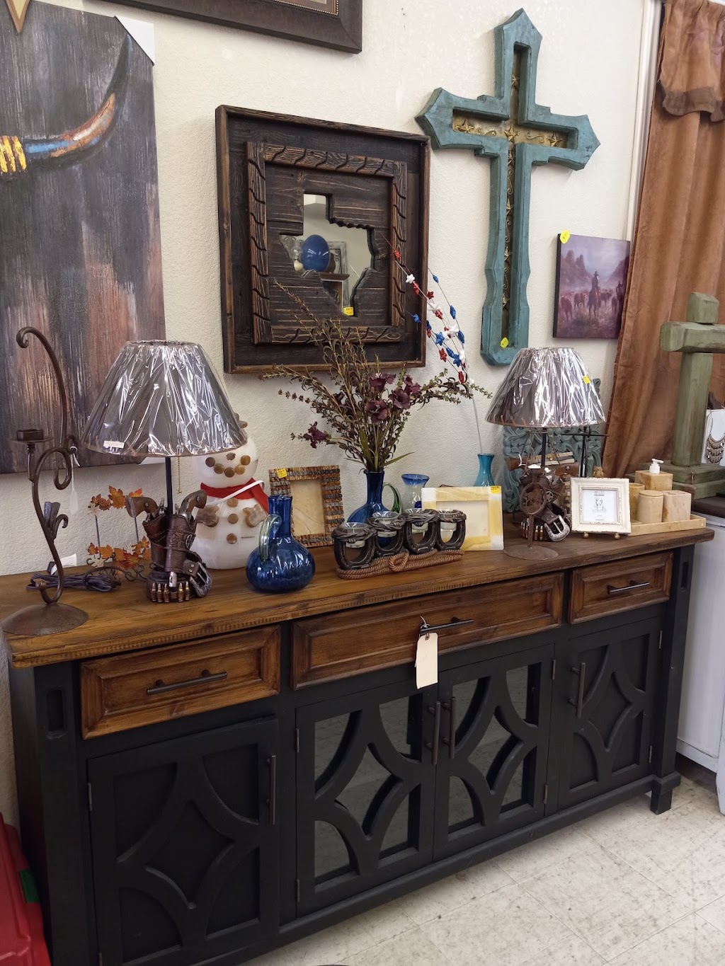 Doras Rustic Furniture | 12870, 76009 FM917 suite e, Alvarado, TX 76009, USA | Phone: (469) 328-1839