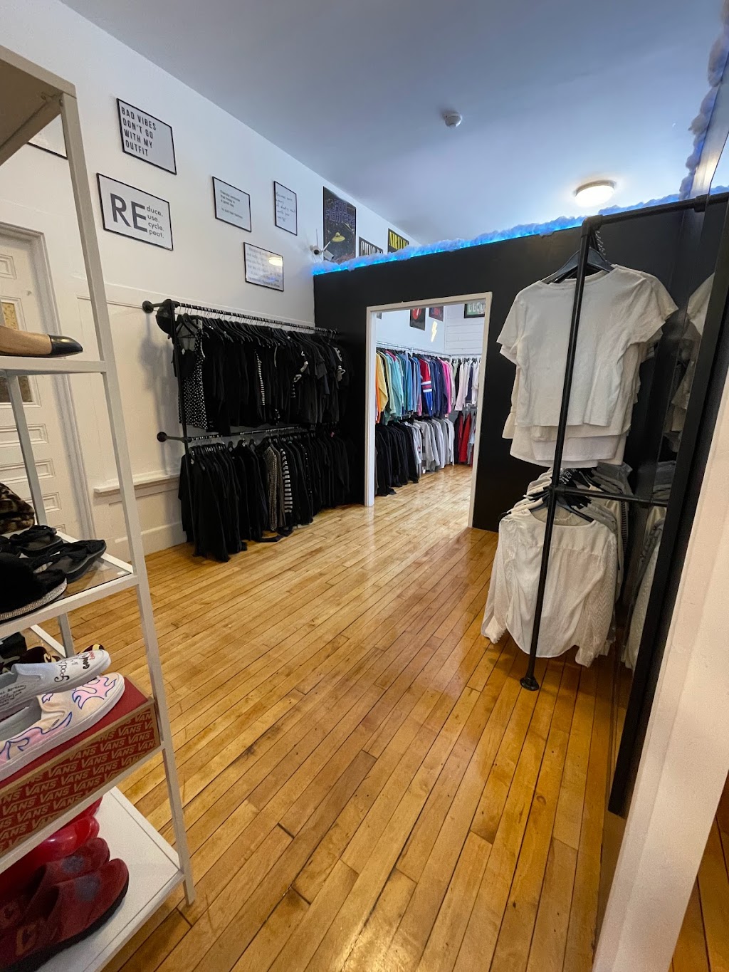 fits the vibe | 287 Lawrence Rd, Salem, NH 03079, USA | Phone: (603) 818-0598