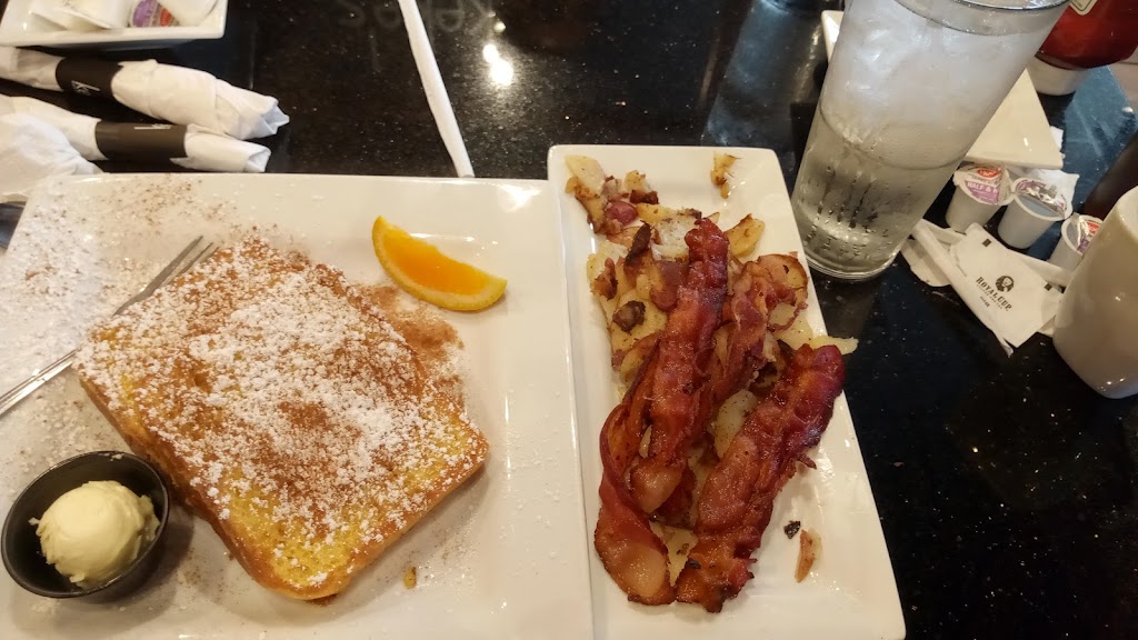 Kekes Breakfast Cafe | 2345 S Woodland Blvd, DeLand, FL 32720, USA | Phone: (386) 507-2259