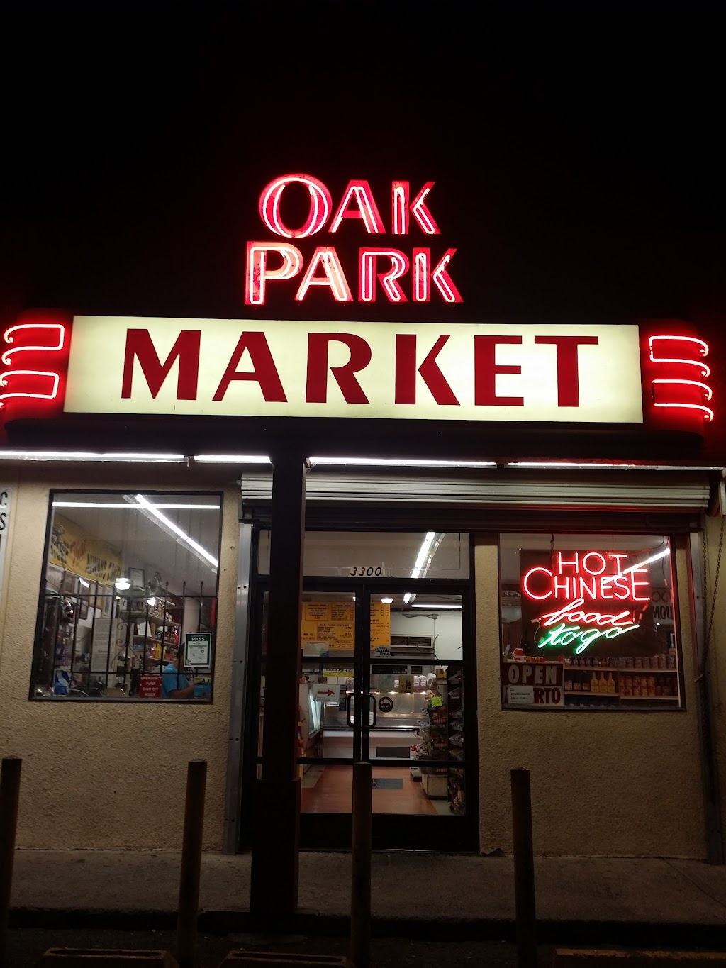 Oak Park Market | 3300 12th Ave, Sacramento, CA 95817, USA | Phone: (916) 451-0711