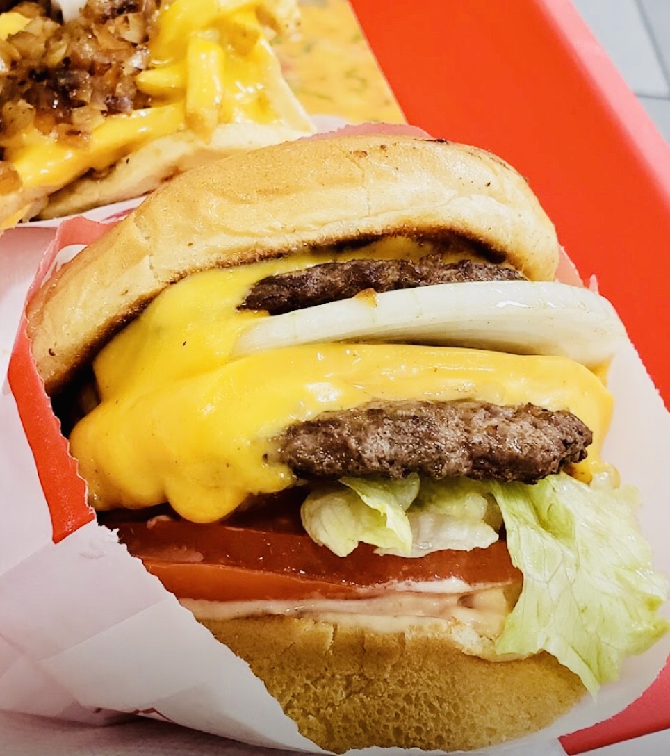 In-N-Out Burger - restaurant  | Photo 6 of 10 | Address: 5298 TX-121, The Colony, TX 75056, USA | Phone: (800) 786-1000