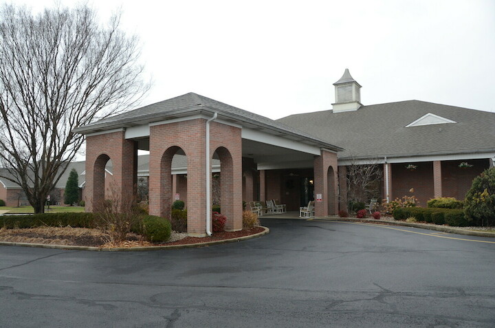 Windsor Gardens | 101 Isaac Greer Ct, Bardstown, KY 40004, USA | Phone: (502) 349-6214