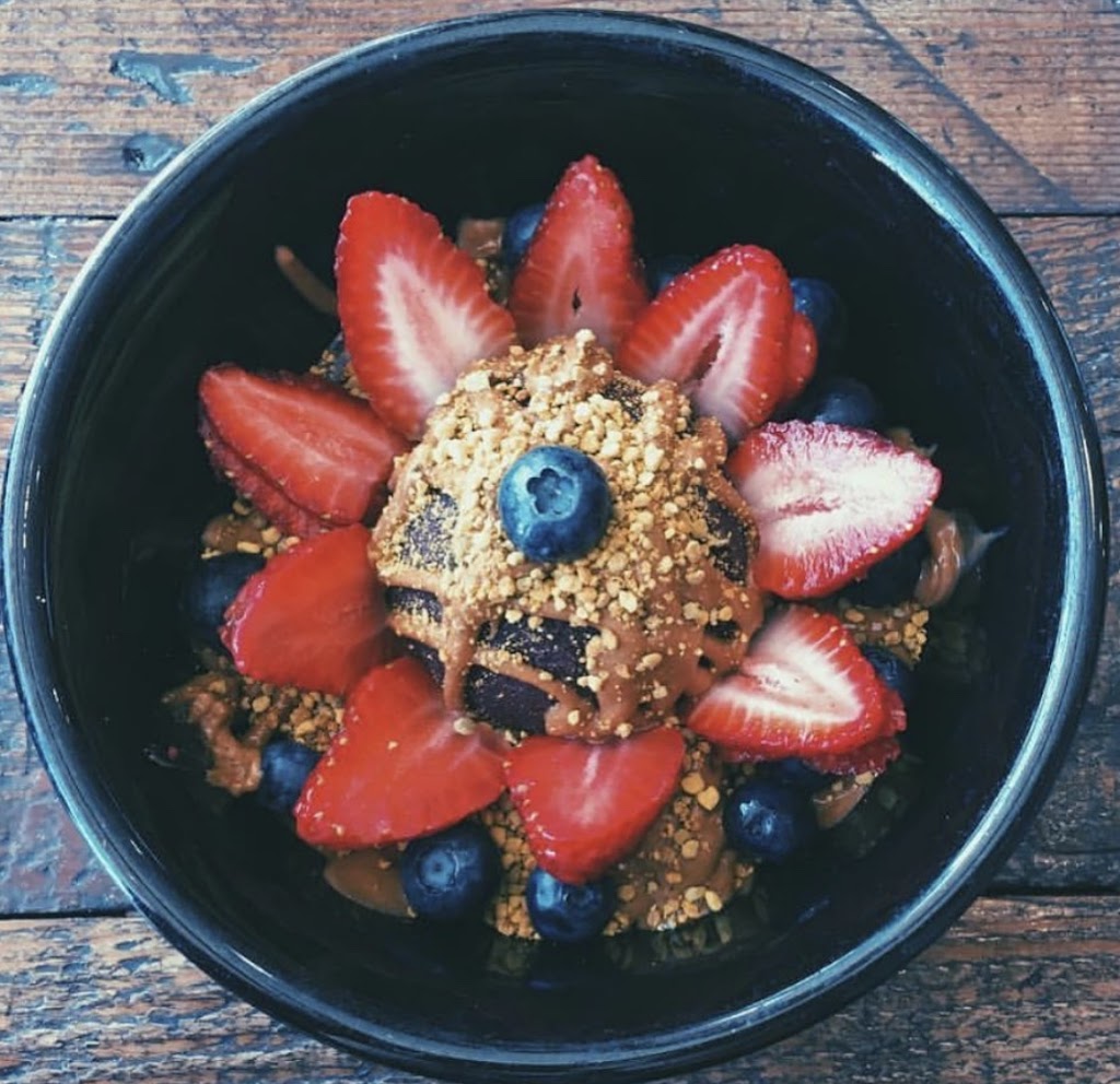 Ubatuba Acai | 124 N Yale Ave, Claremont, CA 91711, USA | Phone: (909) 447-4707