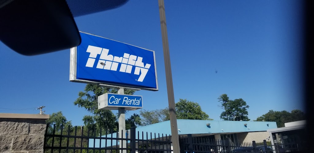 Thrifty car rental | 4174 Cypress Rd, St Ann, MO 63074 | Phone: (314) 423-3737