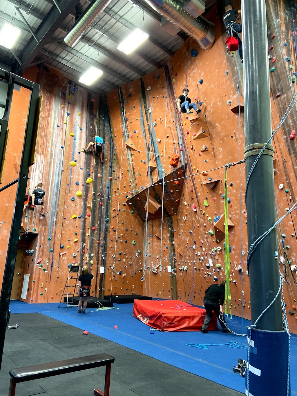 Denali Fitness | 1080 Wasilla-Fishhook Rd, Wasilla, AK 99654, USA | Phone: (907) 373-3488