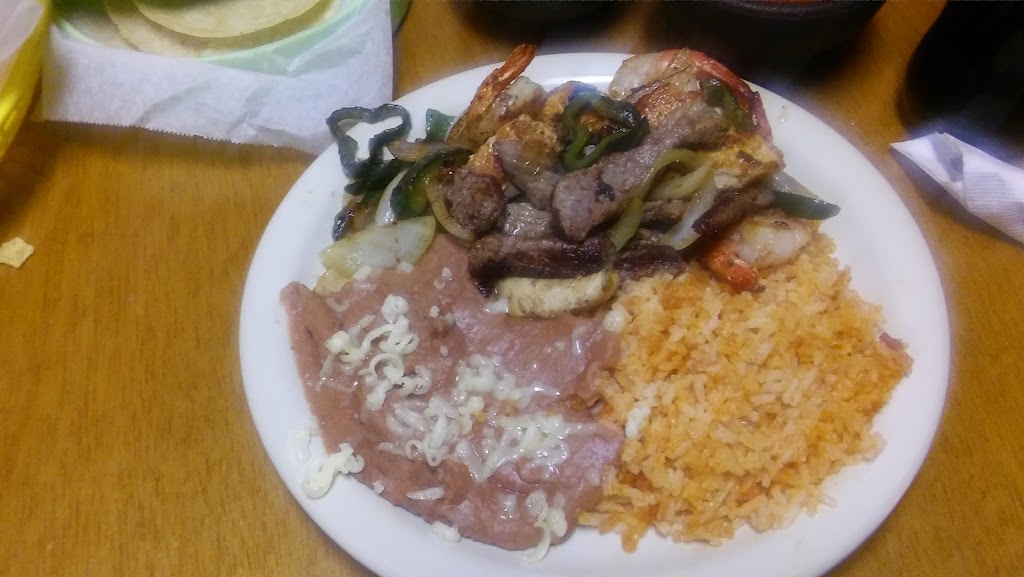 El Jacalito # 3 | 1621 New York Ave, Arlington, TX 76010, USA | Phone: (817) 860-5313