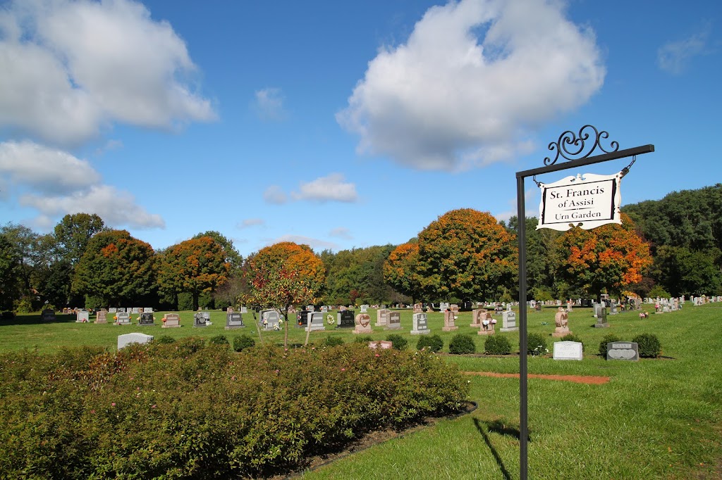 Calvary Cemetery | 481 Rte 9W, Glenmont, NY 12077, USA | Phone: (518) 463-0134