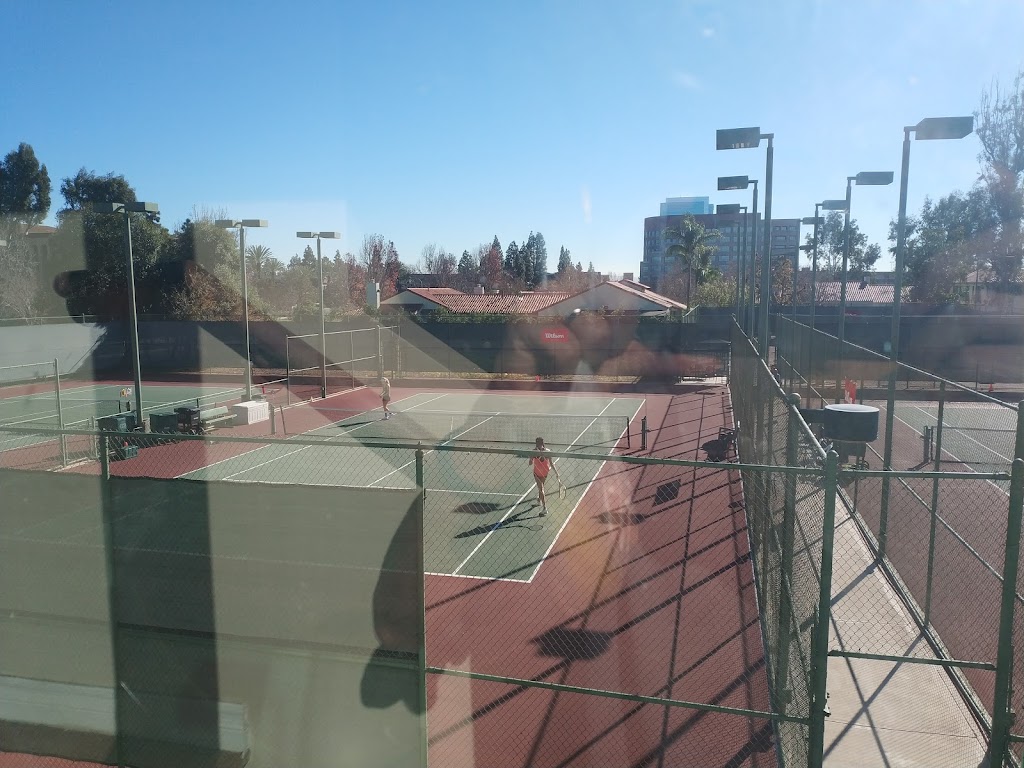 Matchpoint Tennis Academy at Cabrillo | 800 Cabrillo Park Dr, Santa Ana, CA 92701, USA | Phone: (714) 541-0503