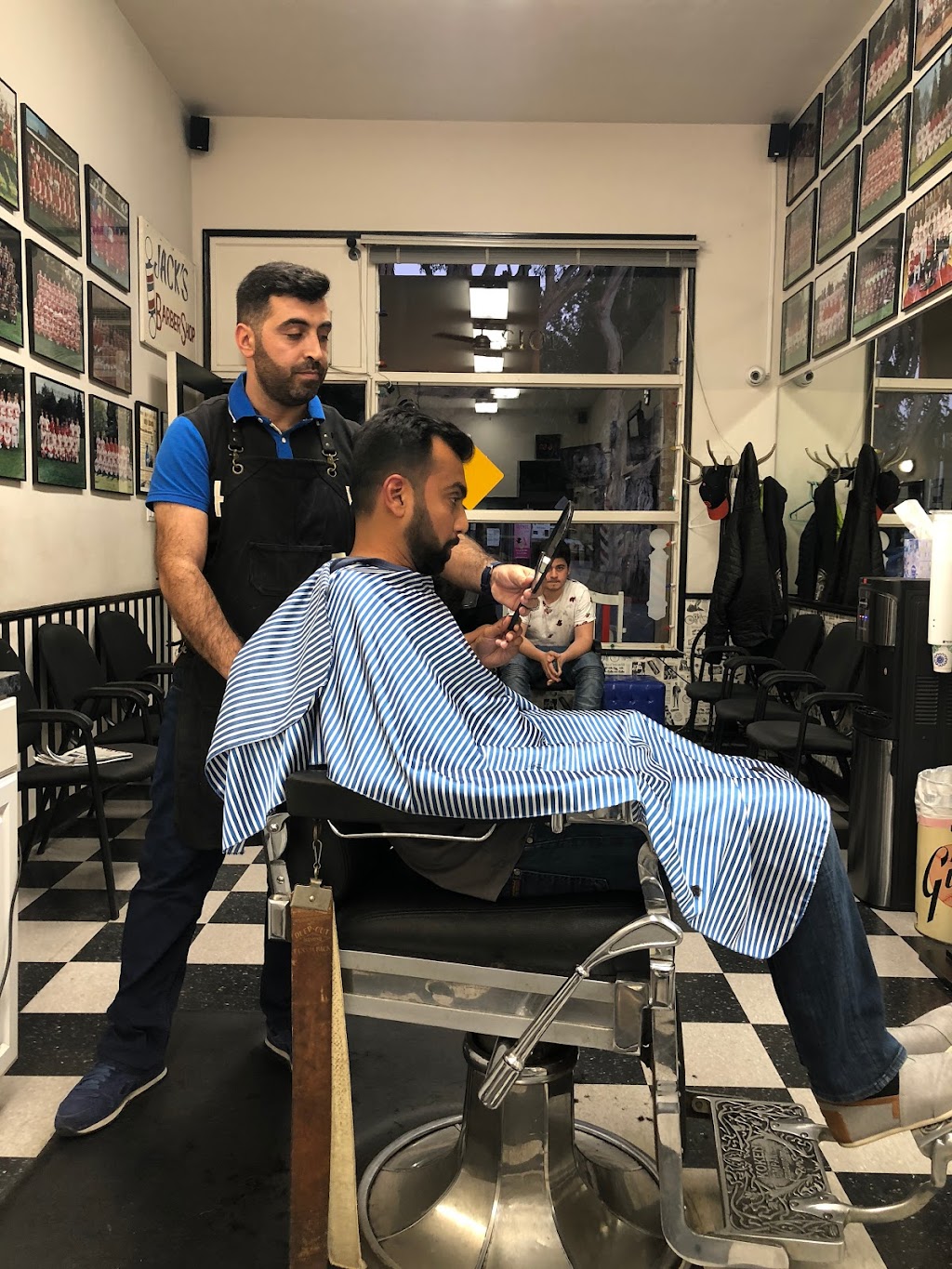 Burlingame Barber Shop | 1012 Oak Grove Ave, Burlingame, CA 94010, USA | Phone: (650) 342-1602